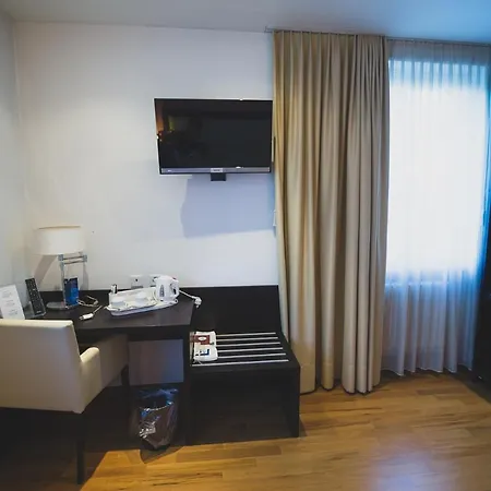 Enjoy 1313Ag Hotel Touring-2